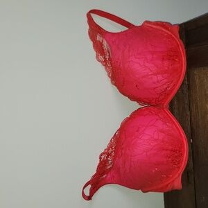 Victoria's Secret Plunge Lace bra 36D